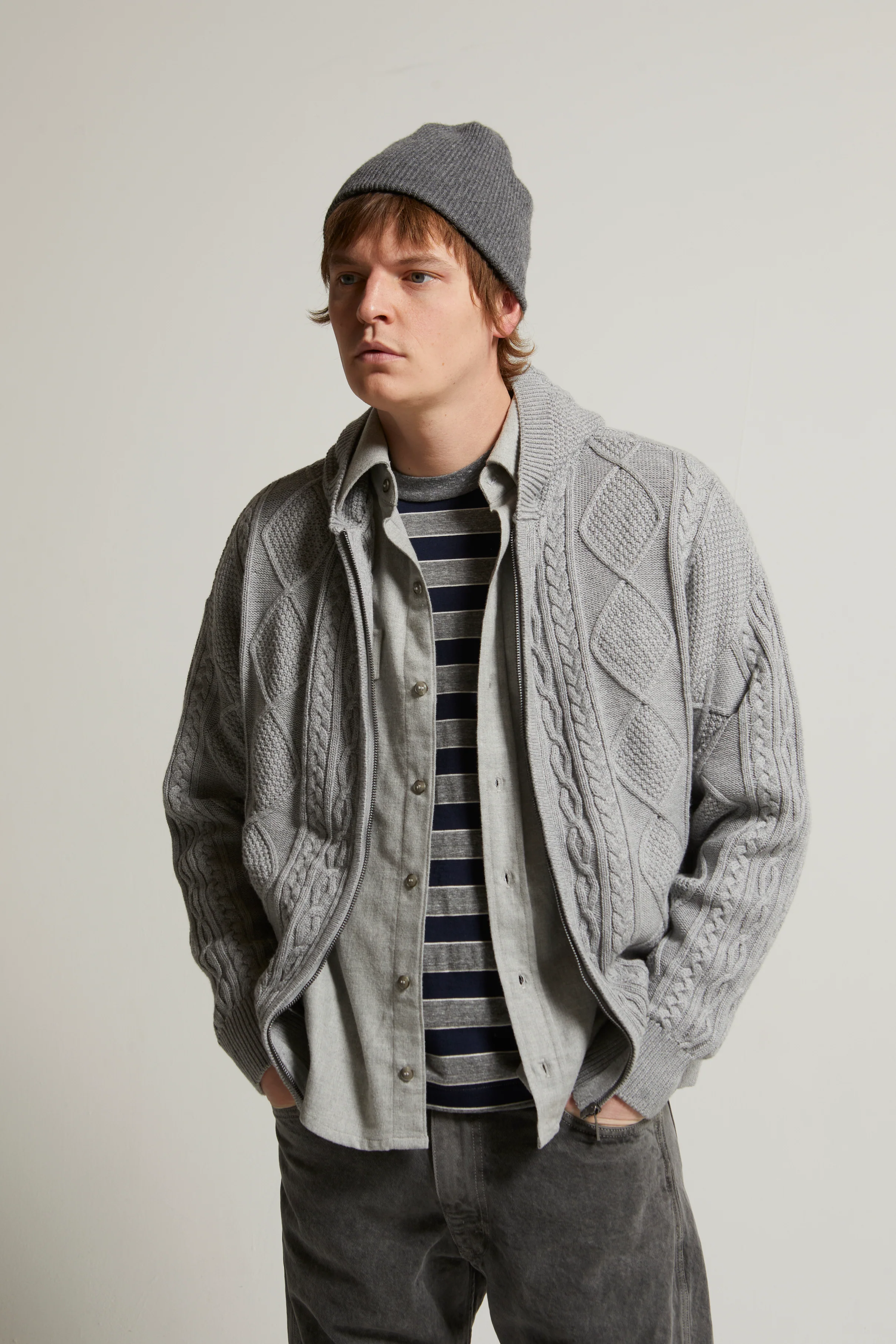 Liam Cotton-Cashmere Zip-Up Cable Sweater - Image 4