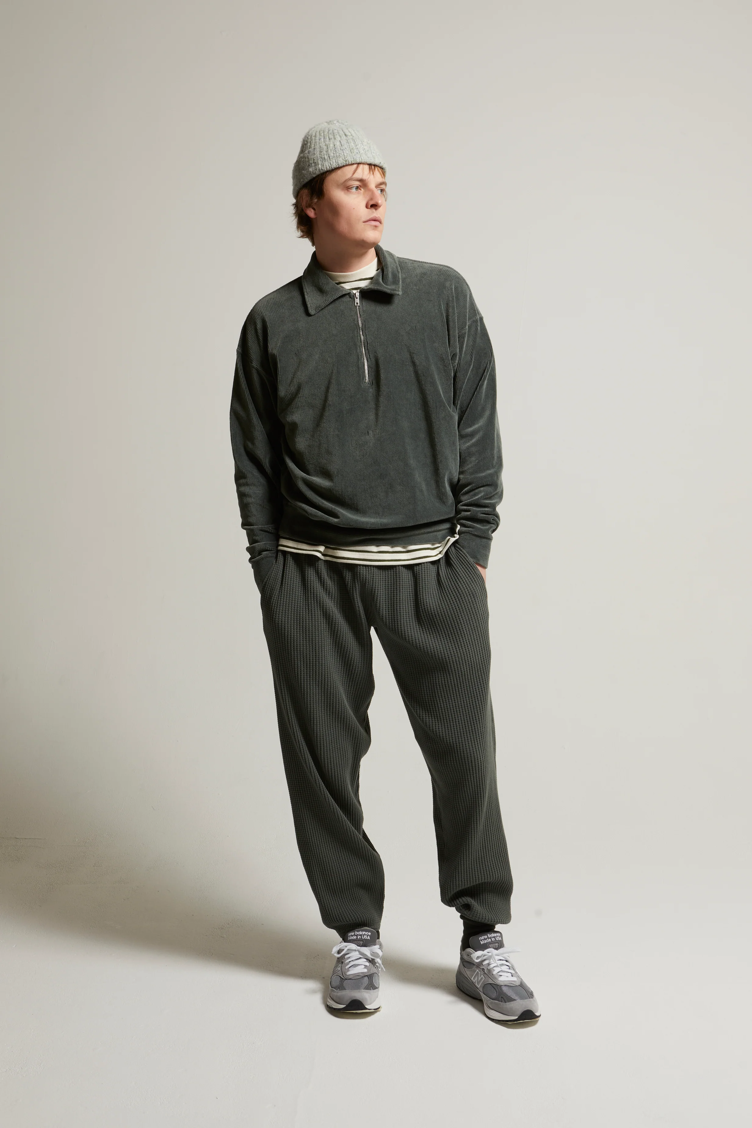 Claude Velour 1/4 Zip - Image 5