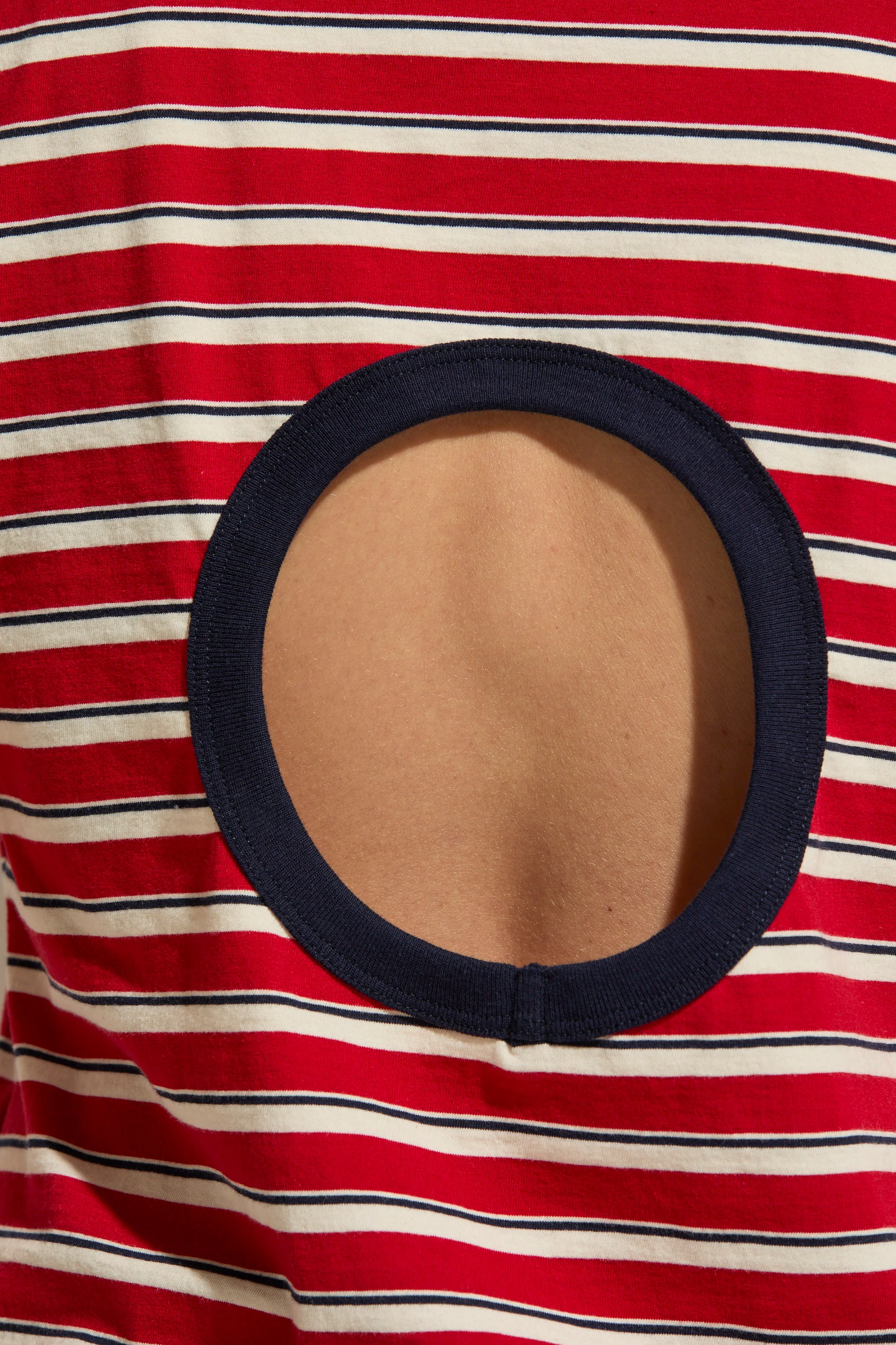 Mina Keyhole Tee - Image 10
