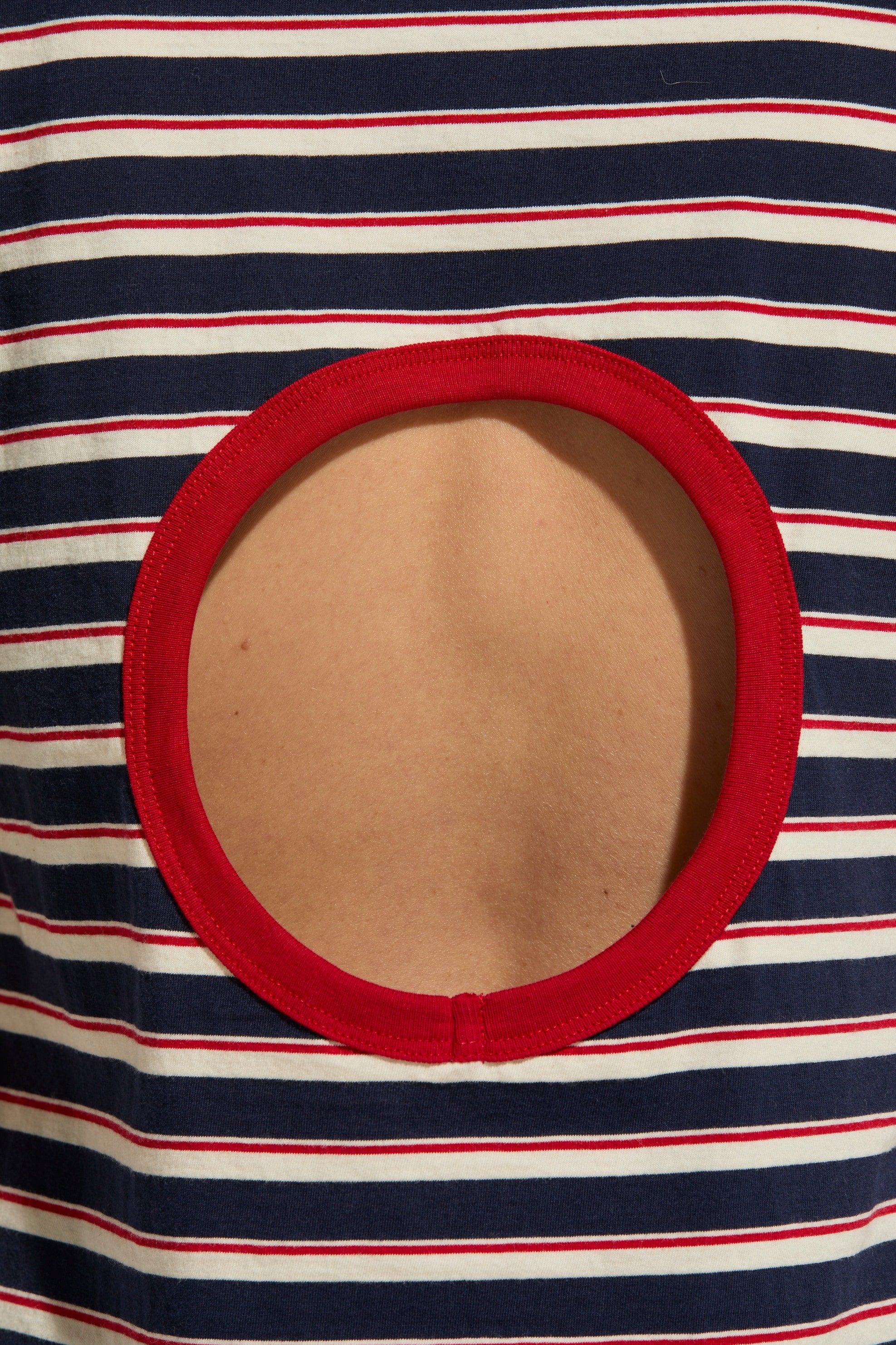 Mina Keyhole Tee - Image 5