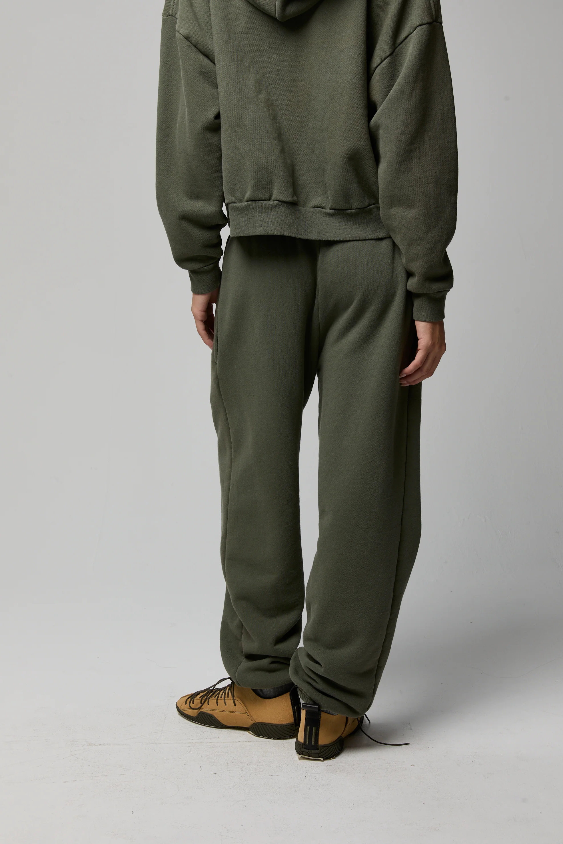 Sebi Sweatpant - Image 15